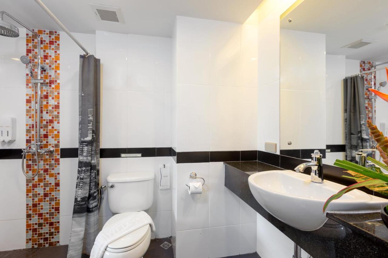 Lub Sbuy House Hotel - Sha Phuket Exterior photo