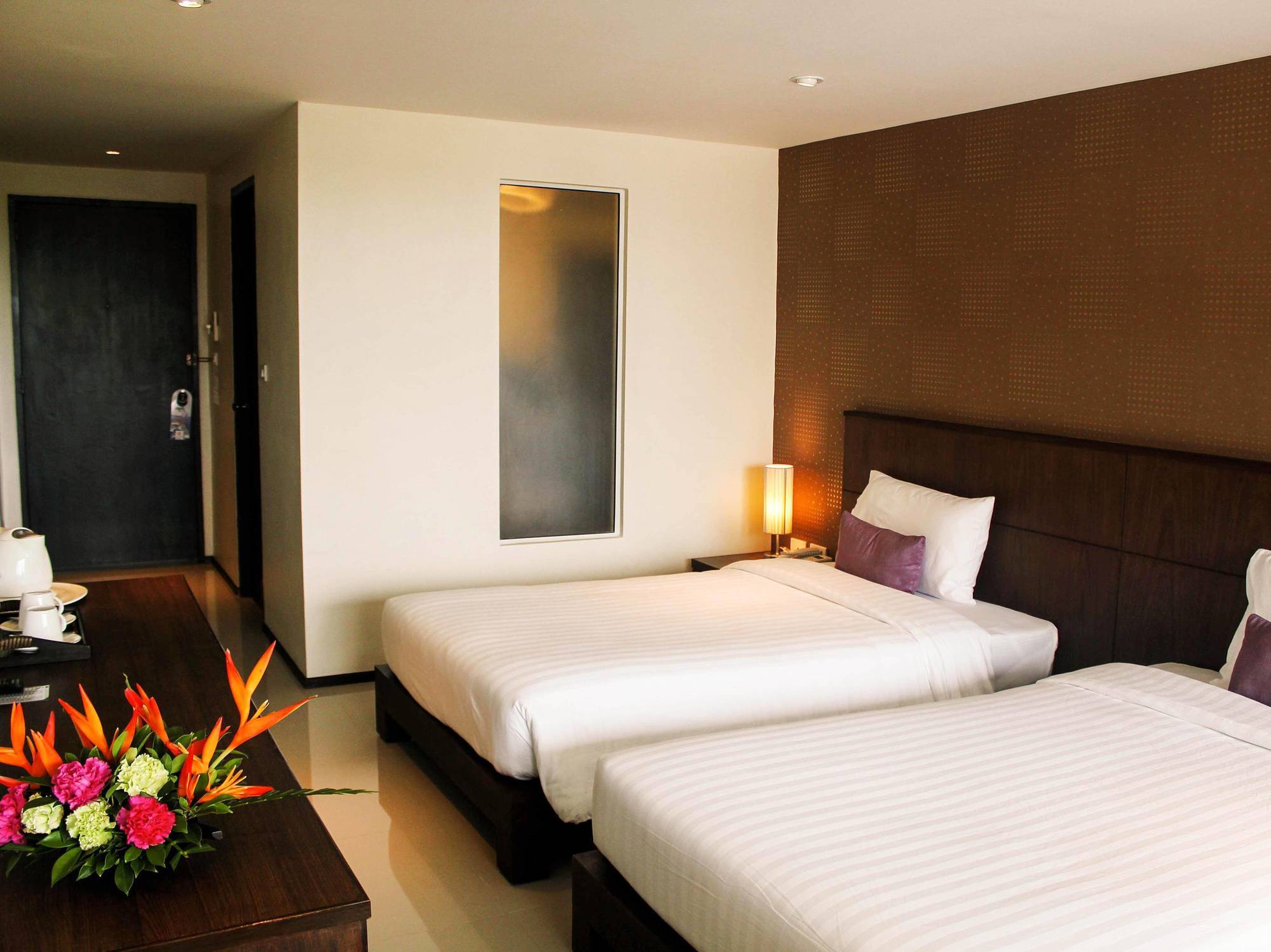 Lub Sbuy House Hotel - Sha Phuket Exterior photo