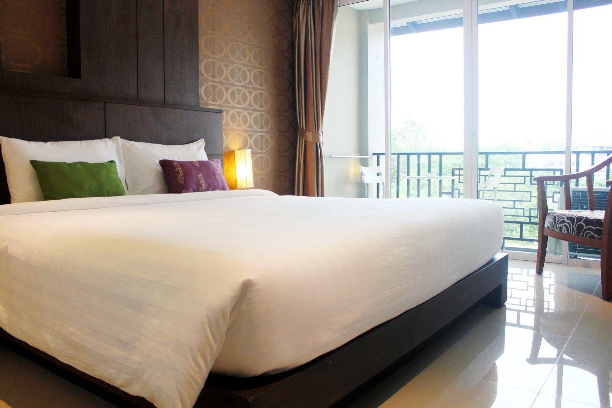 Lub Sbuy House Hotel - Sha Phuket Exterior photo